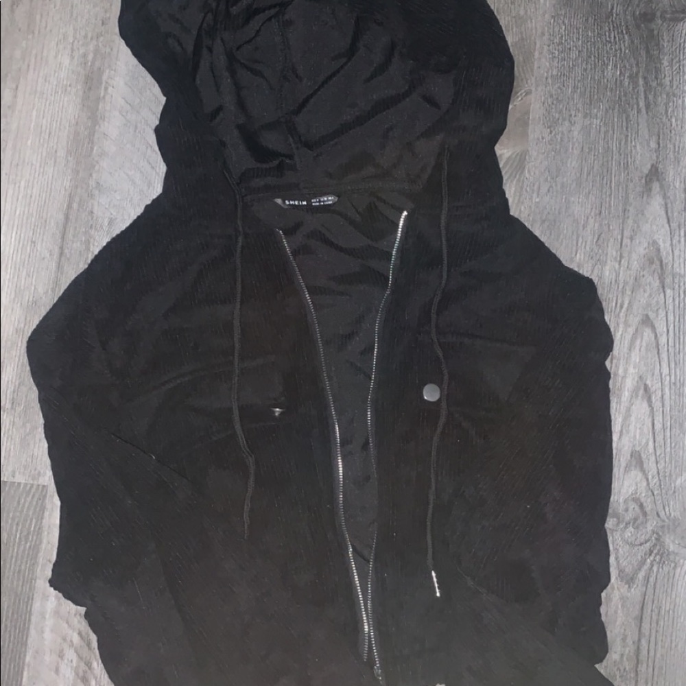 SHEIN black cropped jacket